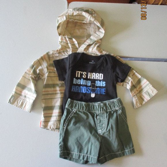 😀3pcs carters 2pc set and a onesie FREE with purchase - Picture 1 of 7